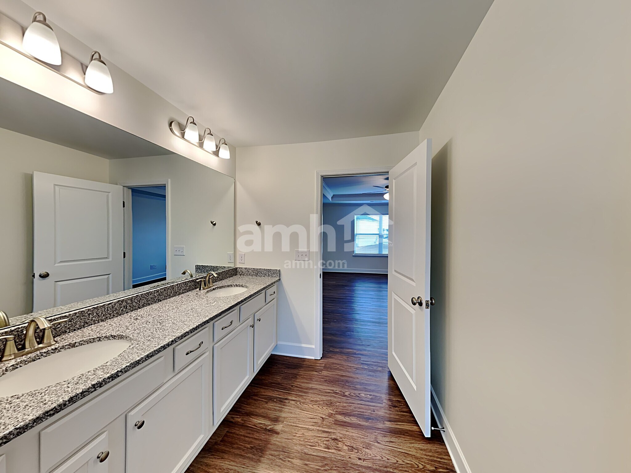 Building Photo - 4750 Chutney Dr