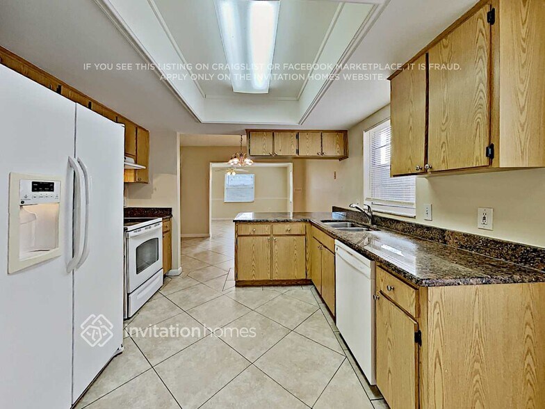 Building Photo - 9006 Dixiana Villa Cir