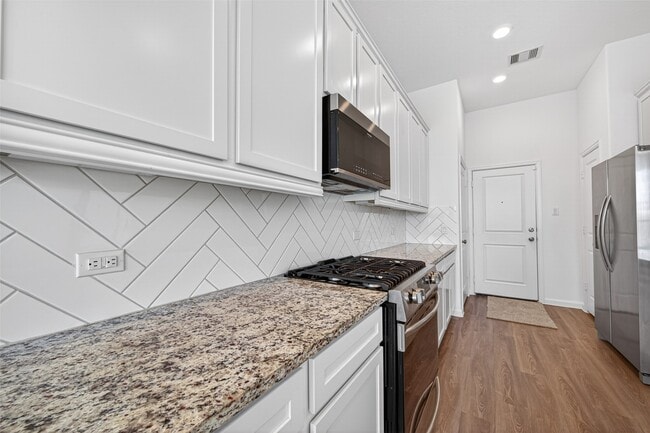 Building Photo - 5703 Foggy Vine Ct