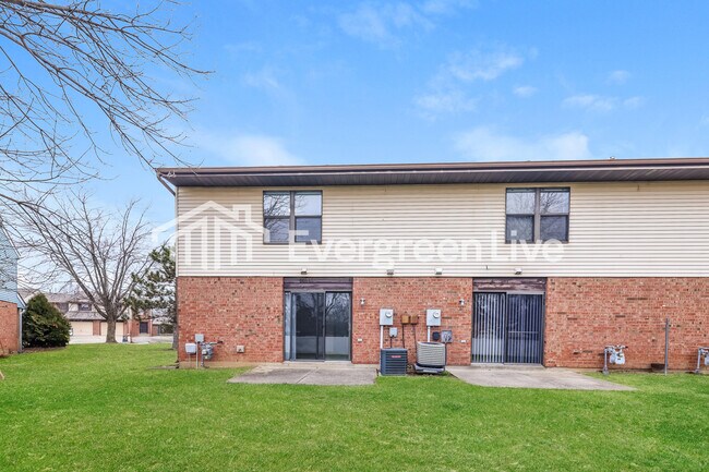 Building Photo - 6372 Nightwind Ct