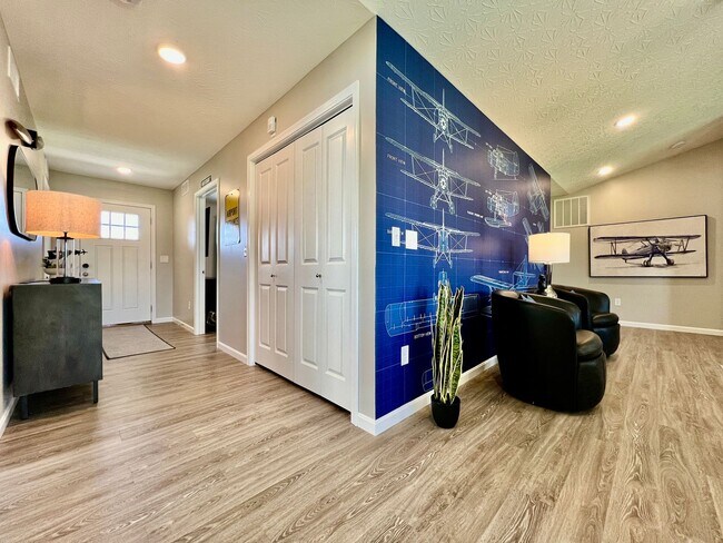 Building Photo - SkyHigh Retreat! Airplane themed escape in Trenton