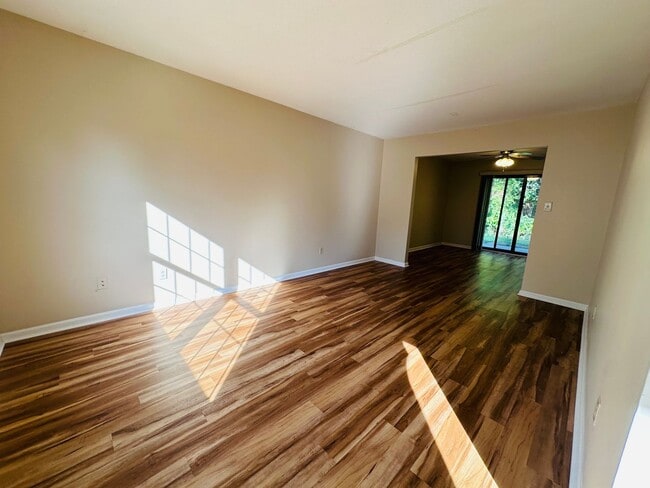 Building Photo - 105 Franklin Parke Ct SW