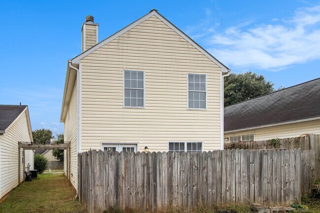Building Photo - 3499 Lehigh Way