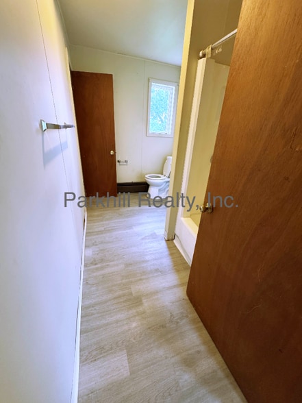 Building Photo - 2462 N Delaware Dr