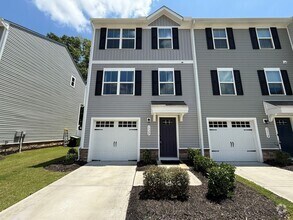 Building Photo - Stunning 3BD, 2.5BA End Unit Zebulon Townh...