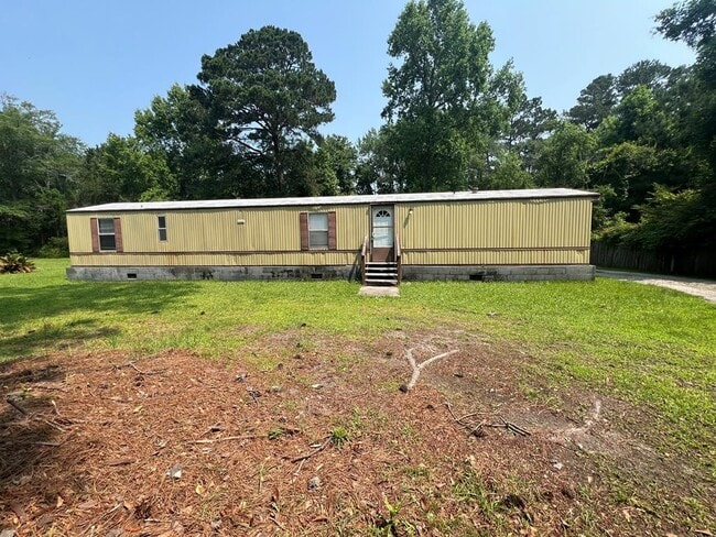 Primary Photo - 295 Sawgrass Ct