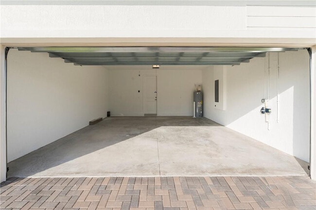 Building Photo - 23102 Hillshire Rd