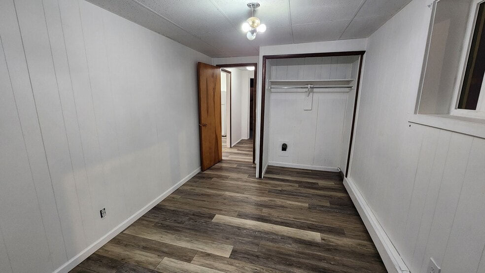 Light Fixture has been changed - 4003 Garfield St