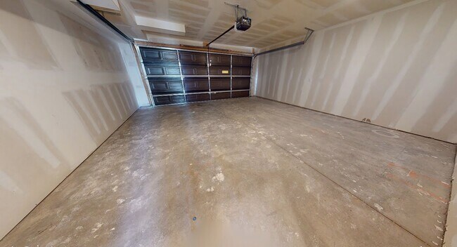 Building Photo - 1866 N 510 W