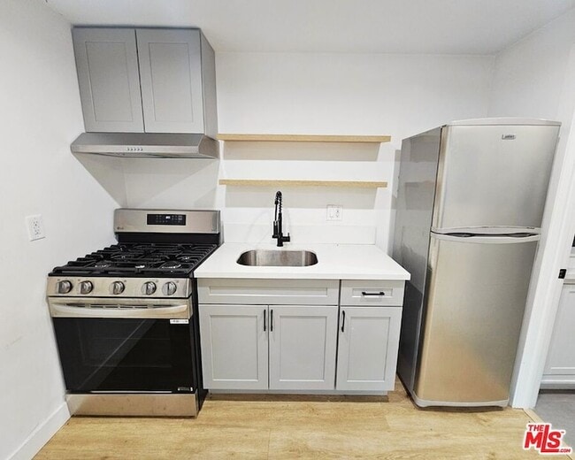 Building Photo - 5340 Lemon Grove Ave