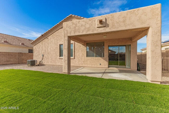 Building Photo - 5665 W Laurie Ln