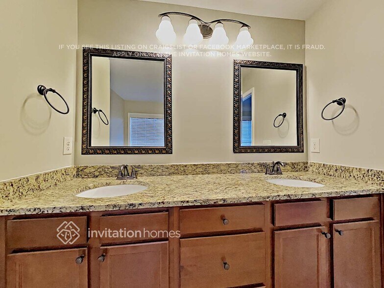 Building Photo - 3820 Corbell Ct