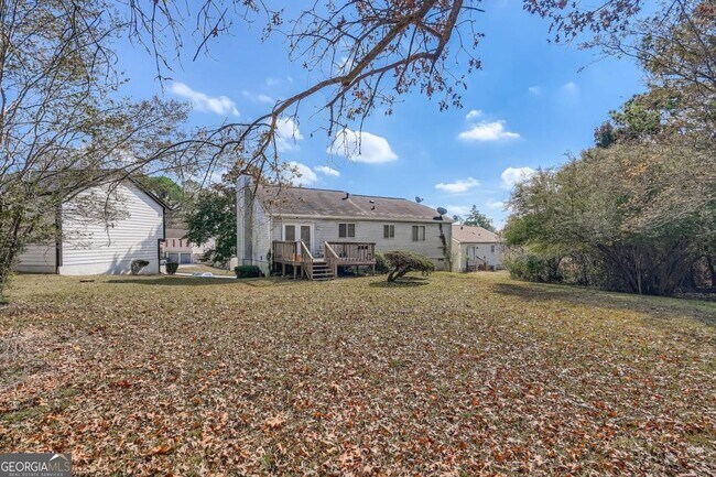 Building Photo - 6134 Raintree Bend