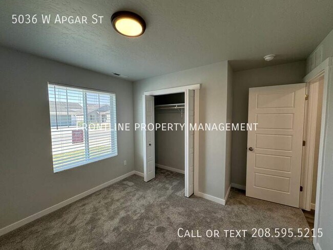 Building Photo - 5036 W Apgar St