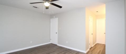 Building Photo - 7649 Old Hickory Dr