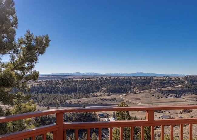 Building Photo - Private 19-Acre Retreat Minutes from Billings & Laurel