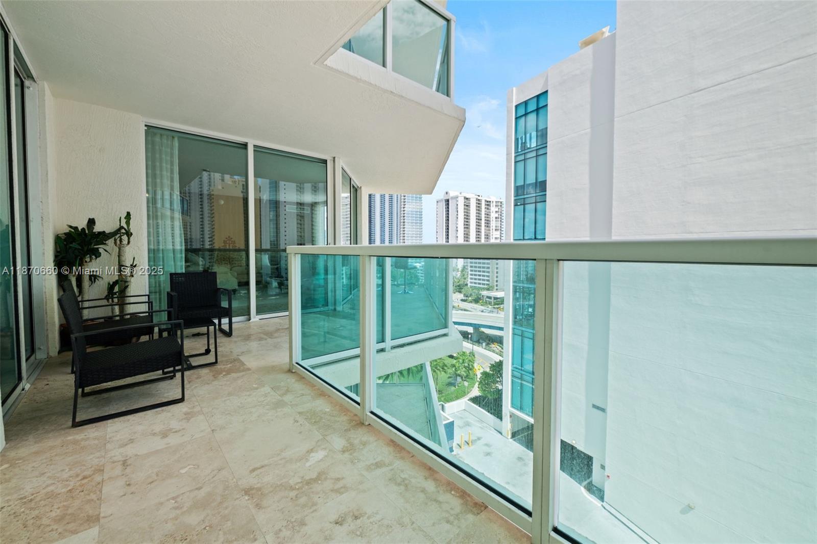 Building Photo - 150 Sunny Isles Blvd
