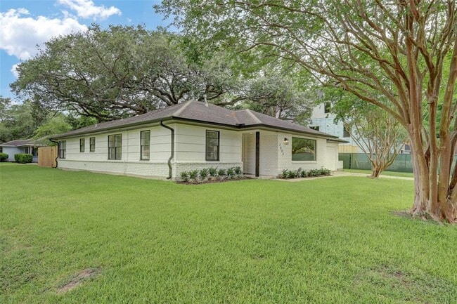 Primary Photo - 2803 Conway St