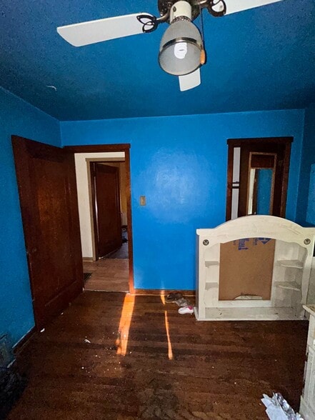 Building Photo - 5538 Avon Pl