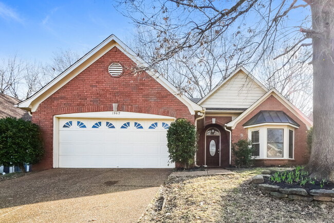 Building Photo - 1562 Appling Wood Cove N