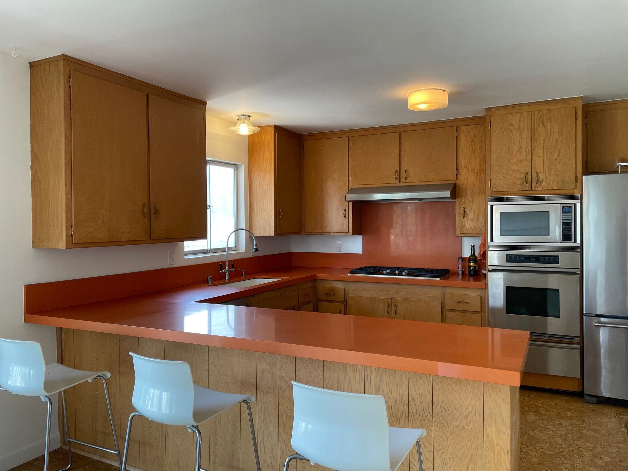 Building Photo - 1827 Oak Tree Dr