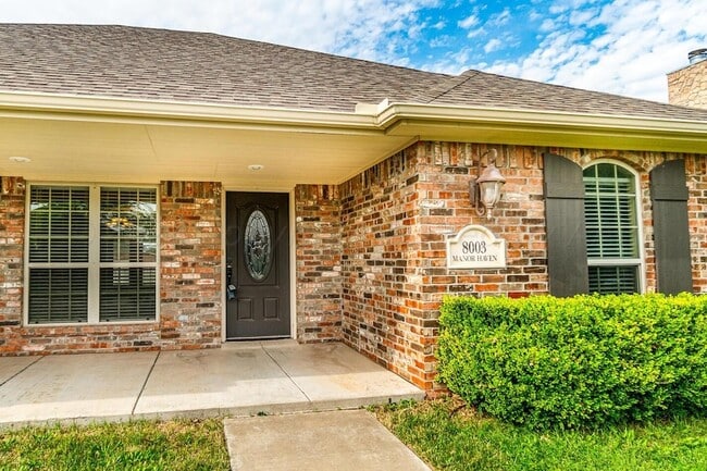 Building Photo - 8003 Manor Haven Ct