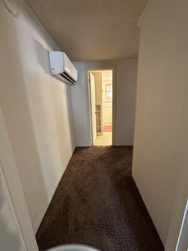 Building Photo - 7992 Reynolda Rd