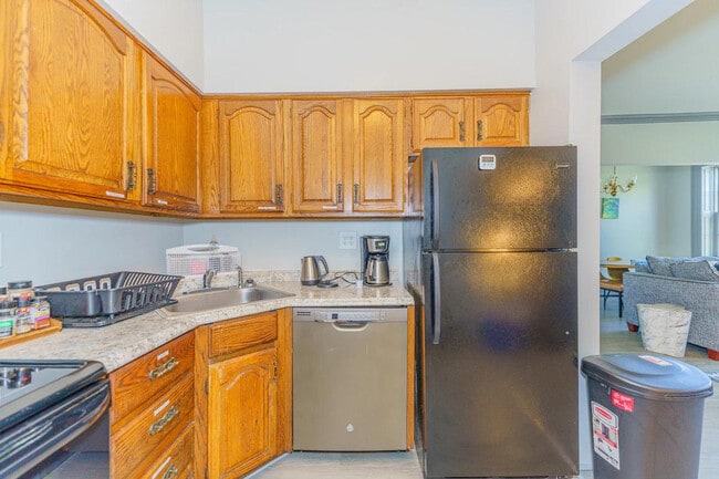 Building Photo - 90 Madison Ave