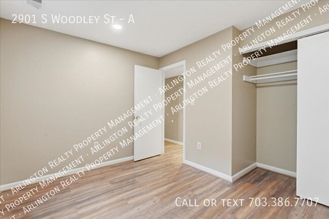 Building Photo - 2901 S Woodley St