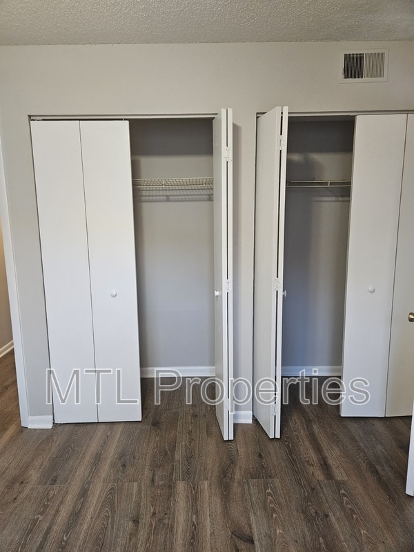 Building Photo - 1684 Eagles Pl