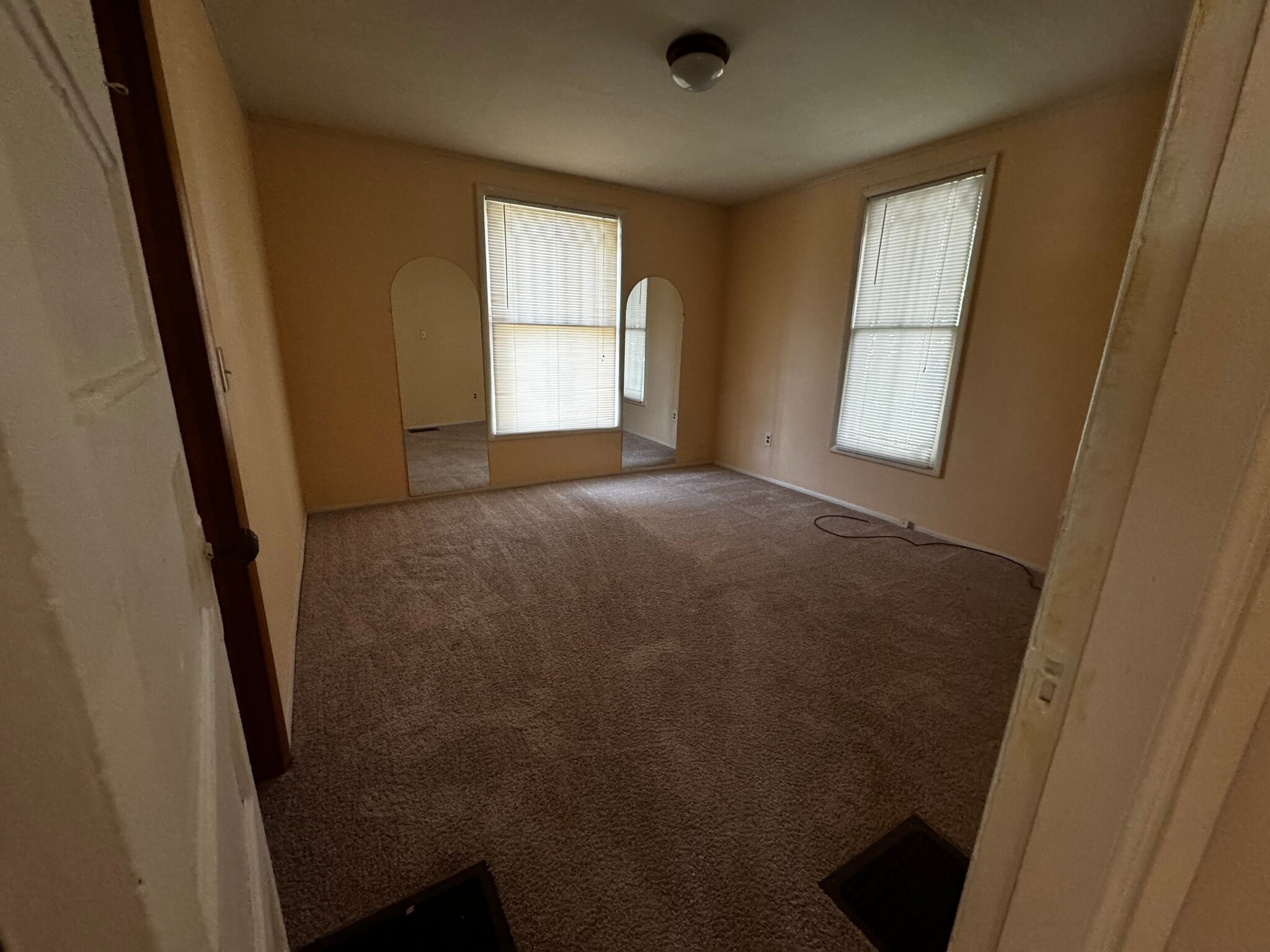 Bedroom - 301 S Pleasant St