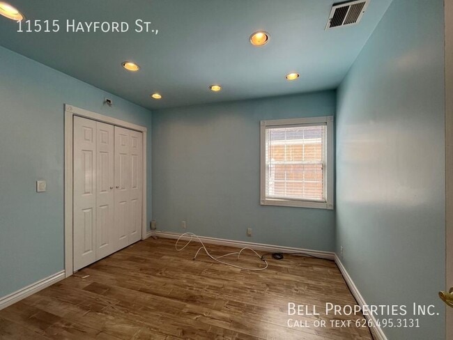 Building Photo - 11515 Hayford St