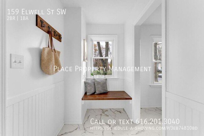 Building Photo - 159 Elwell St SW