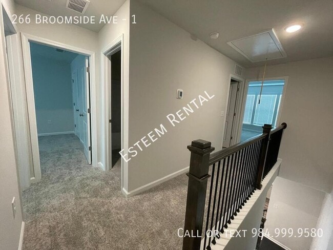 Building Photo - 266 Broomside Ave