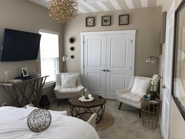 Building Photo - 4224 Skyview