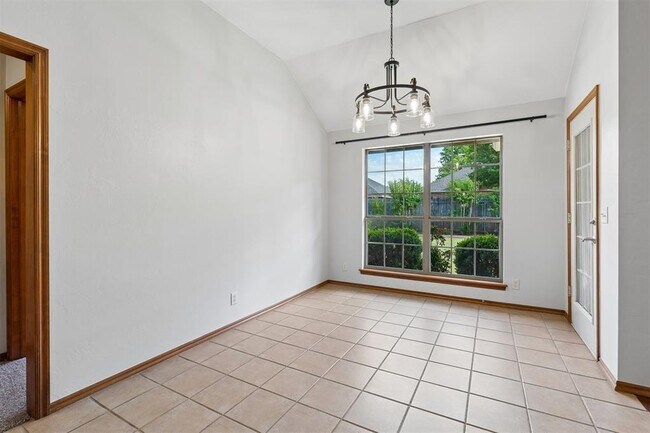 Building Photo - 2725 NW 166th St