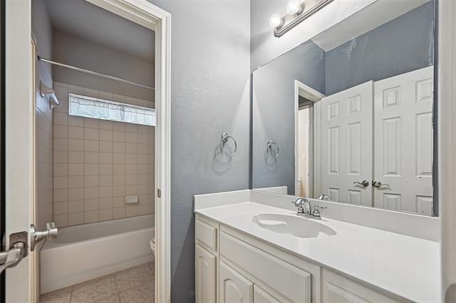 Building Photo - 2110 Pecan Ridge Dr