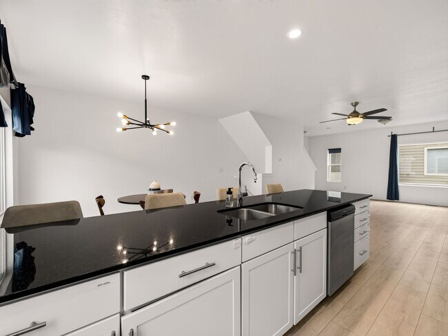 Building Photo - 14720 S Rising Star Ln