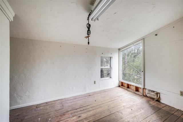 Building Photo - 2233 Wood Hollow Rd
