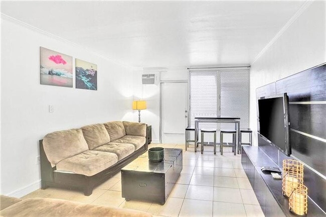 Building Photo - 1400 Pennsylvania Ave