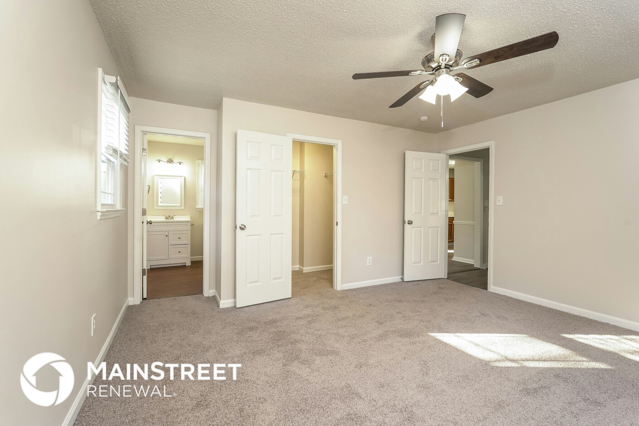 Building Photo - 6000 Southcrest Dr