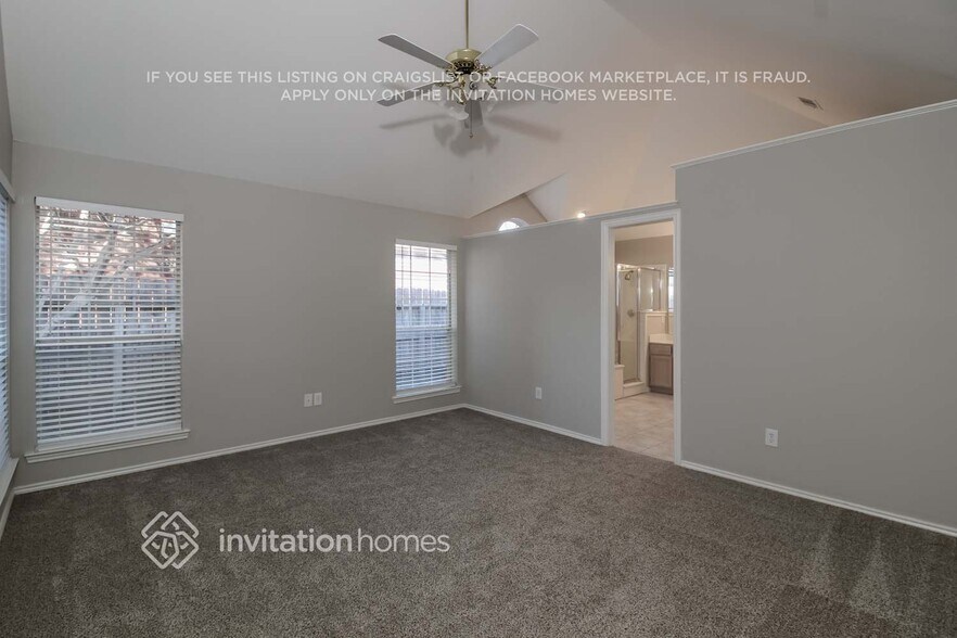 Building Photo - 7878 Squire Ln