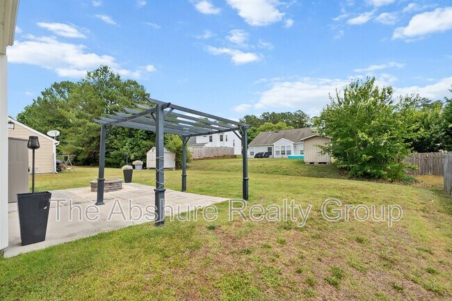 Building Photo - 5216 Carriage Pine Dr