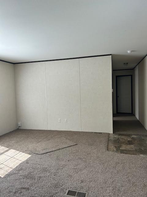 Building Photo - 188 Lakeshore Cir