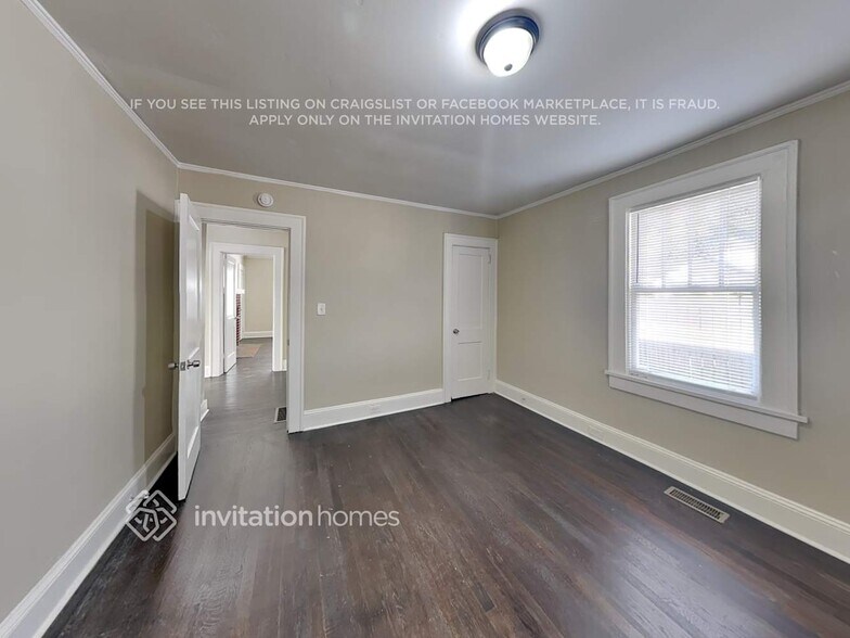 Building Photo - 142 Dahlgren St SE