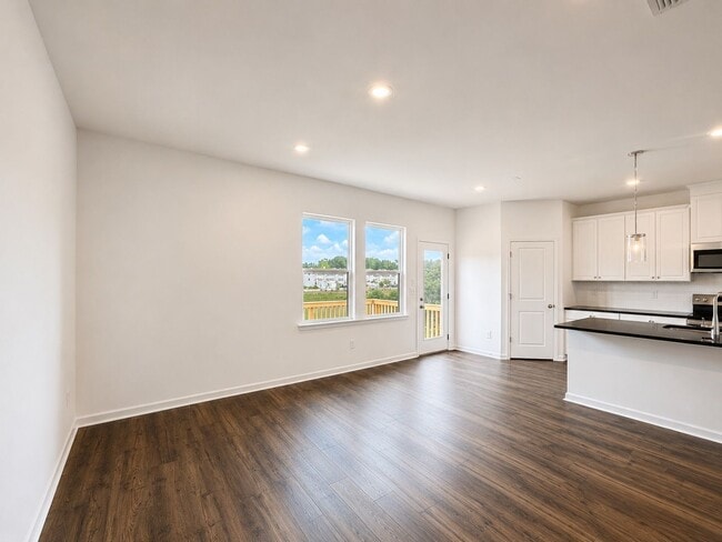 Building Photo - 2837 Rosehall