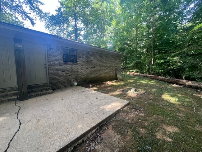 Building Photo - 2/1 Duplex in Northport