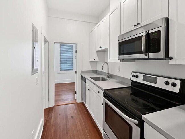 Building Photo - 1313 Whitaker St