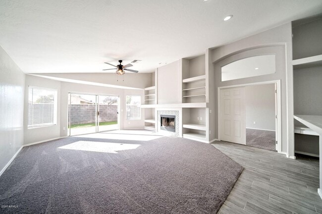 Building Photo - 1213 W Glenmere Dr