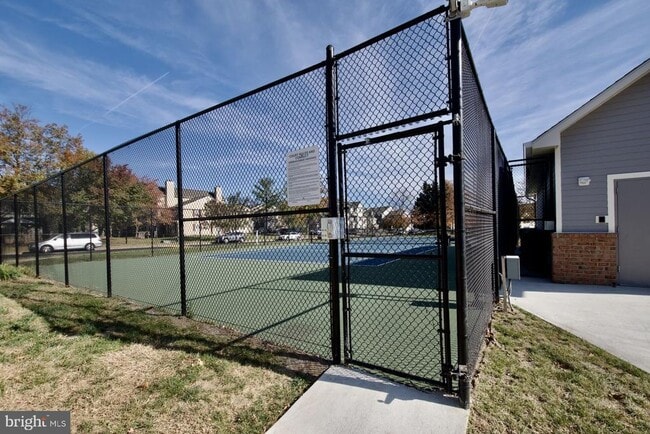 Building Photo - 7517 Belle Grae Dr